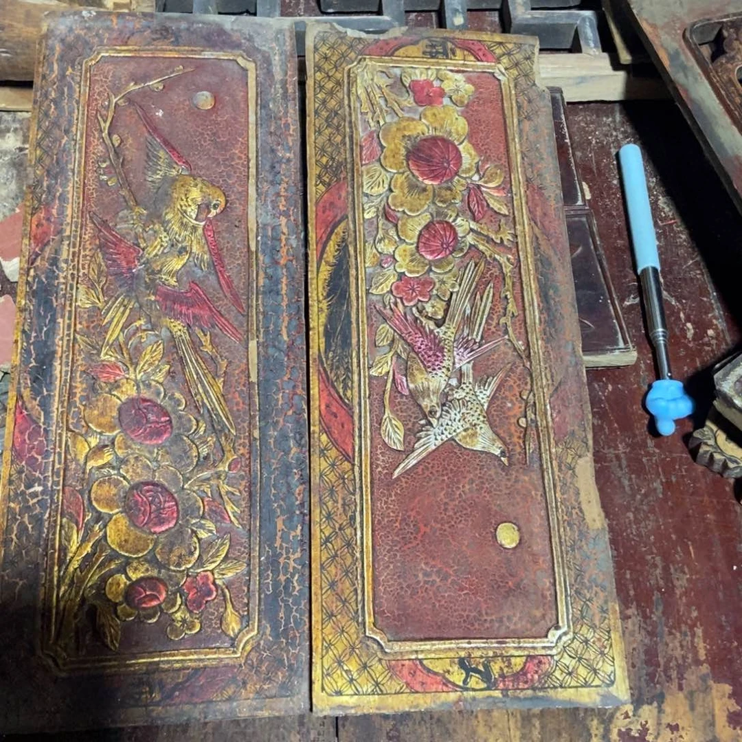 木茉****y浮雕花鸟花板一对（一片有瑕）