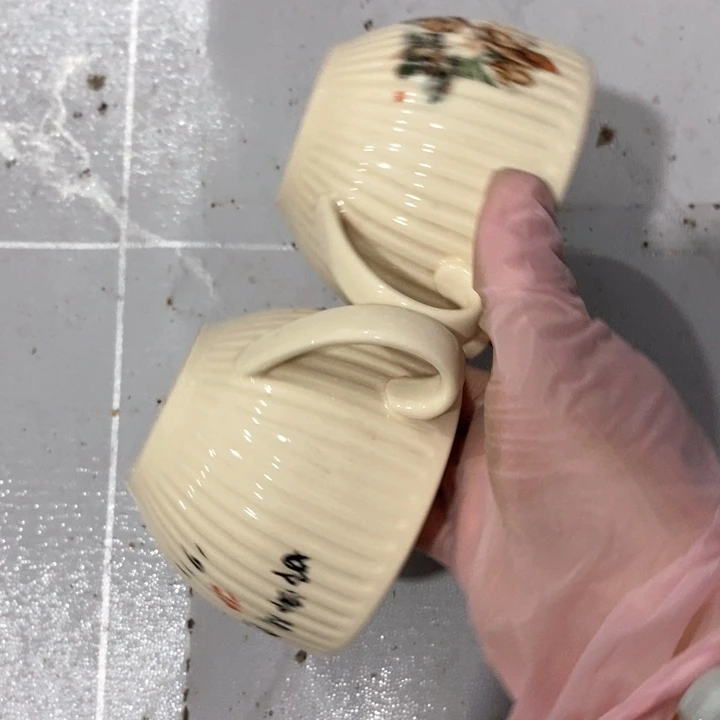 瓷片一厂象牙瓷茶杯一对微瑕疵