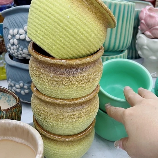 多肉绿植陶瓷花盆9.9包邮，有空