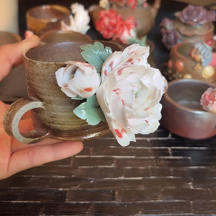 千玺杂物牡丹马克杯