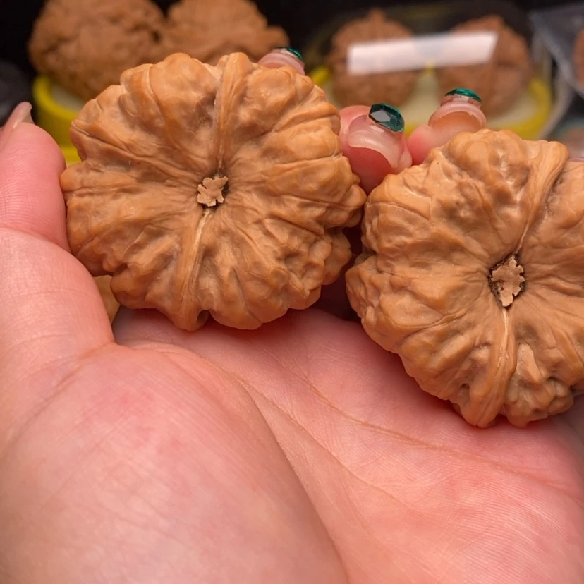 【闪购商品】把件文玩核桃谁*文玩核桃