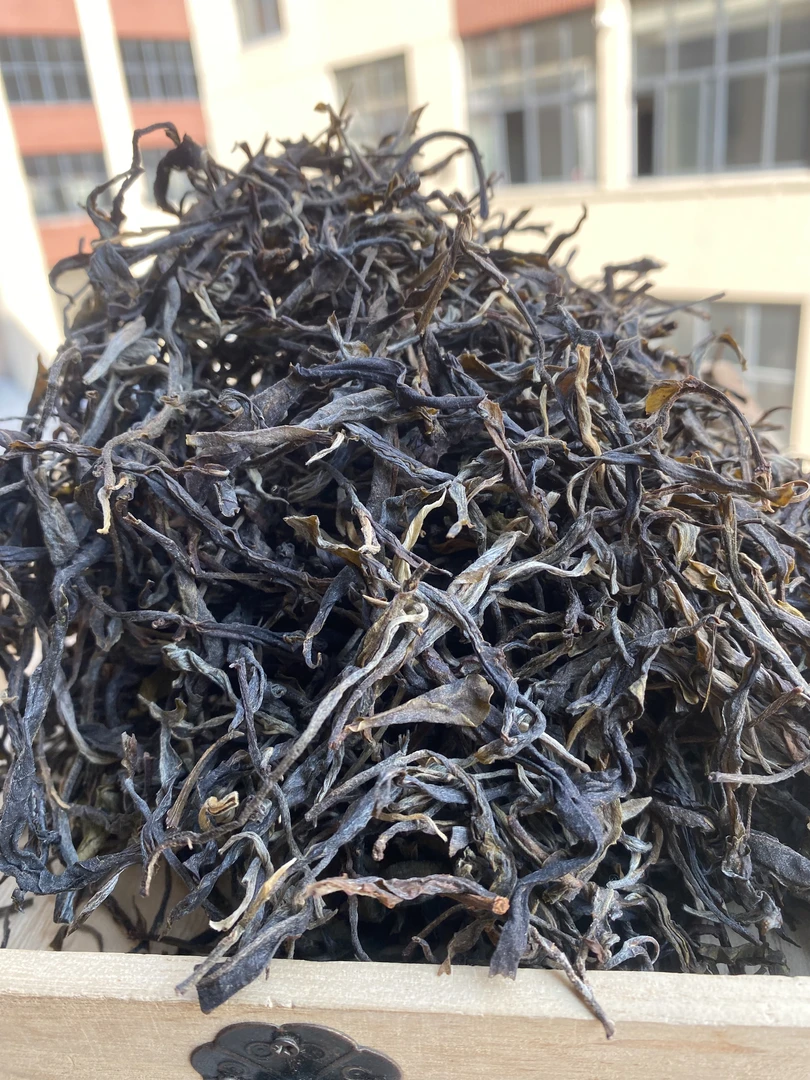 2024年 那罕白茶小方片  云南普洱茶生茶紧压茶 500g/袋