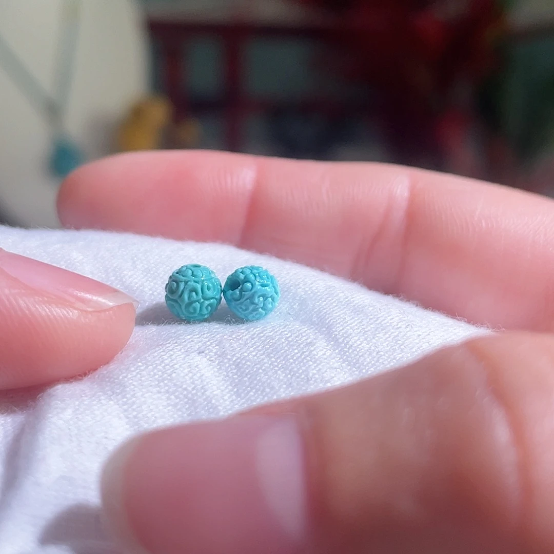 绿松石配饰未镶嵌