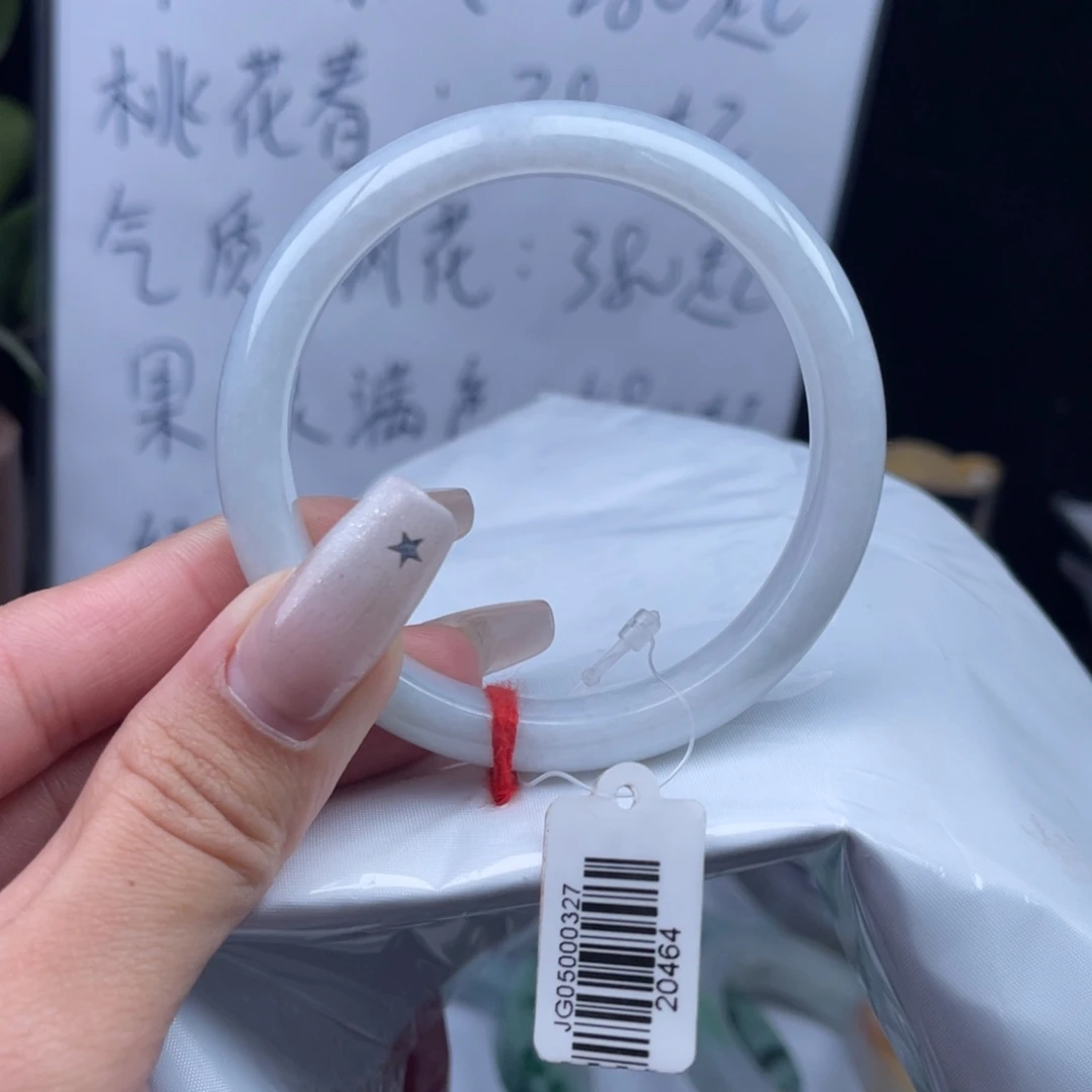 翡翠未镶嵌手镯手镯