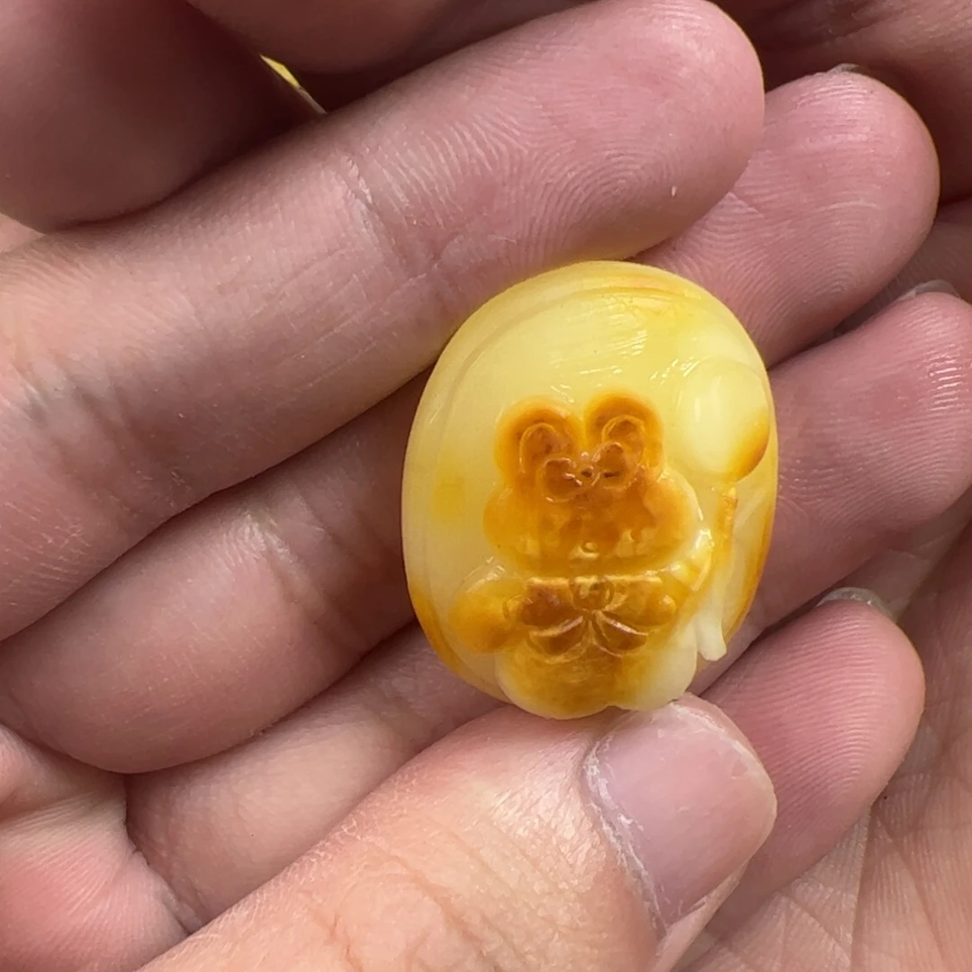 琥珀珠宝奇石未镶嵌橙**意