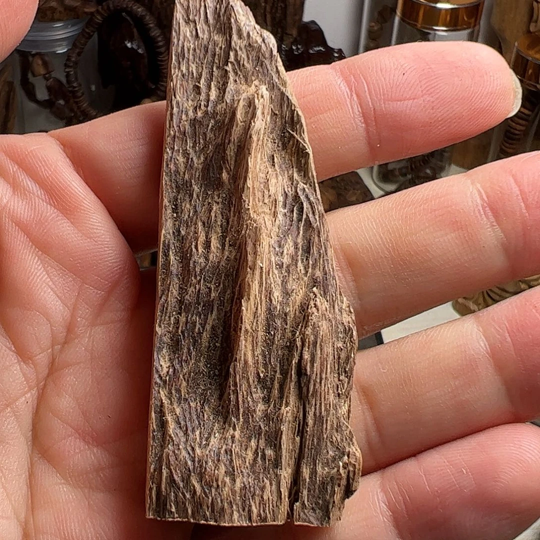 沉香沉香碎屑马泥涝沉香7克