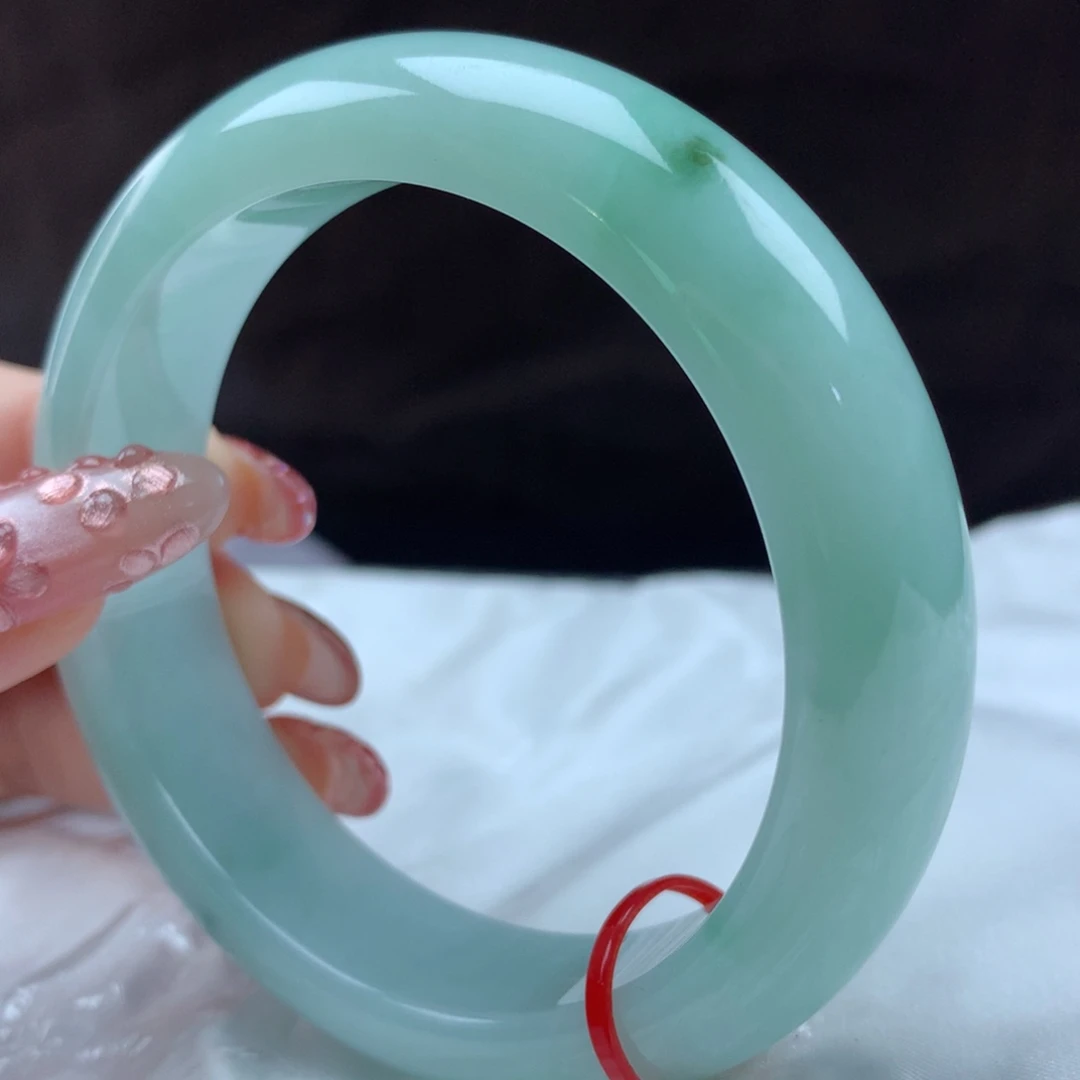 未镶嵌手镯翡翠95401,