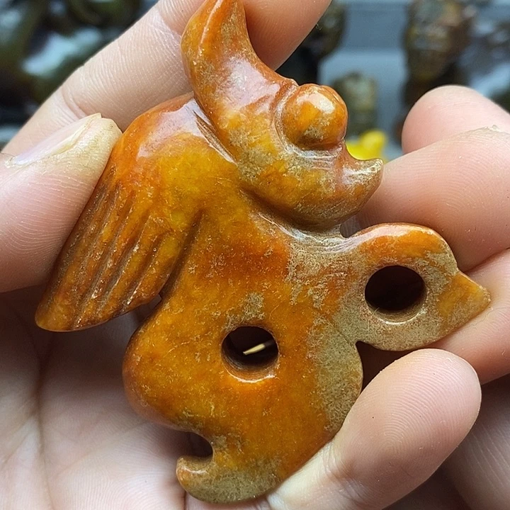 未镶嵌蛇纹石玉颈饰