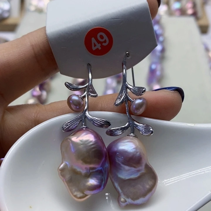 银S925镶嵌耳饰淡水珍珠