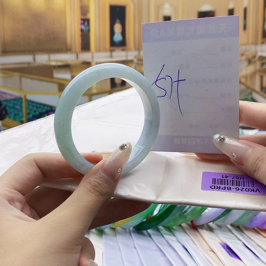 翡翠手镯未镶嵌09987666666