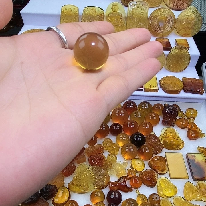 琥珀未镶嵌吊坠(不含链)天然缅甸琥珀金蓝净水珠子