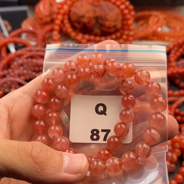 南红玛瑙未镶嵌多样性发货默认微瑕称重9mm