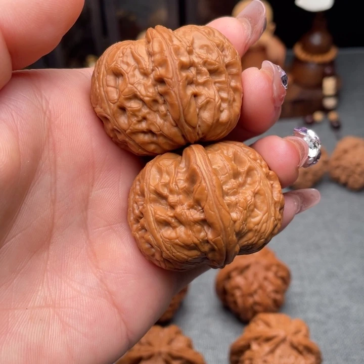 文玩核桃把件元宝41全品