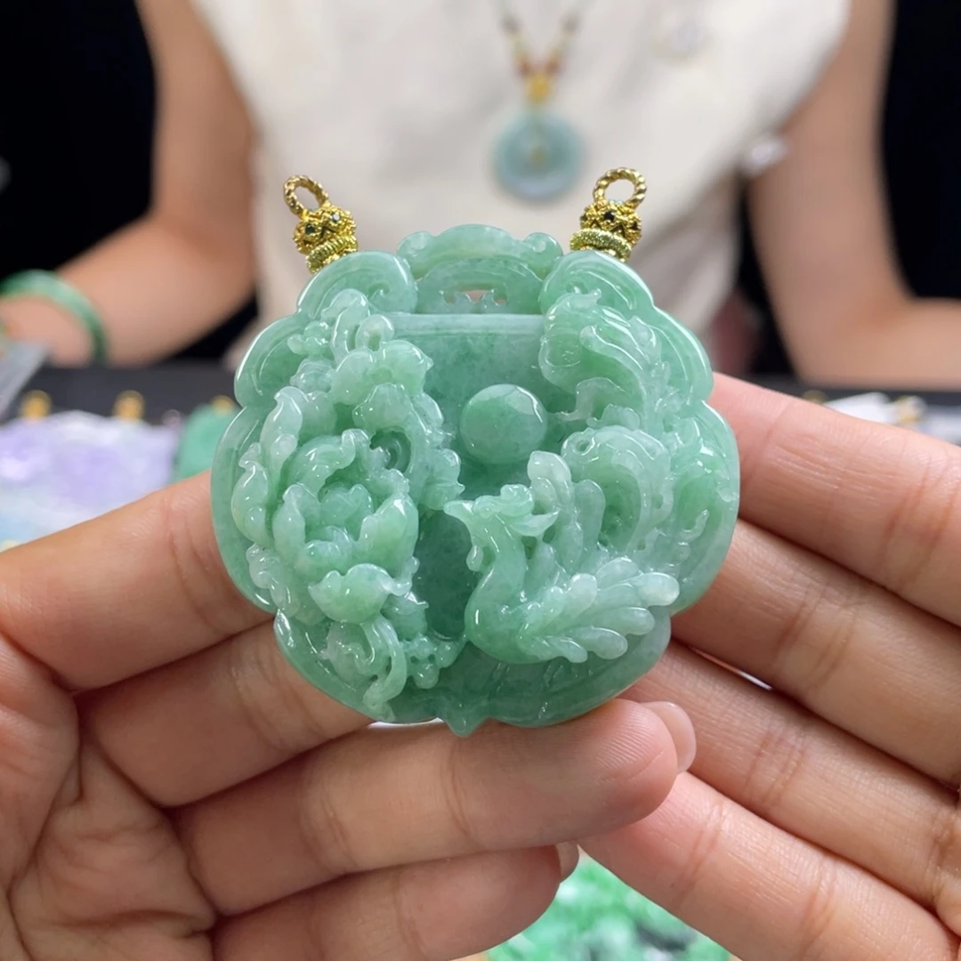 翡翠未镶嵌颈饰代编织