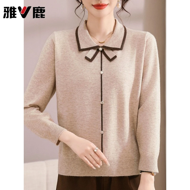 雅鹿优选妈妈秋装小衫2025年新款早秋翻领毛衣春秋长袖针织打底衫