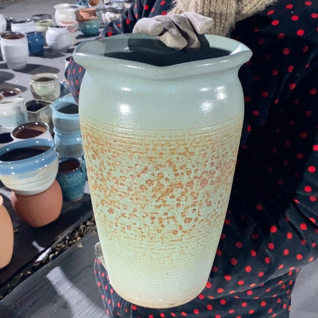 红陶口20高33瑕疵～