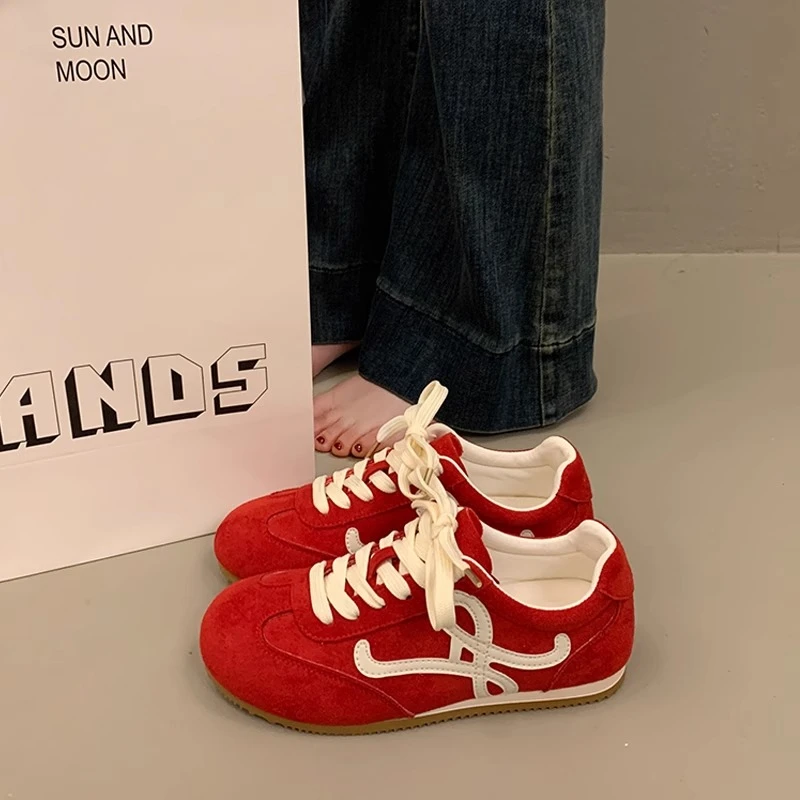 红色德训鞋女2025新款春夏季女鞋子网红百搭平底运动鞋休闲阿甘鞋