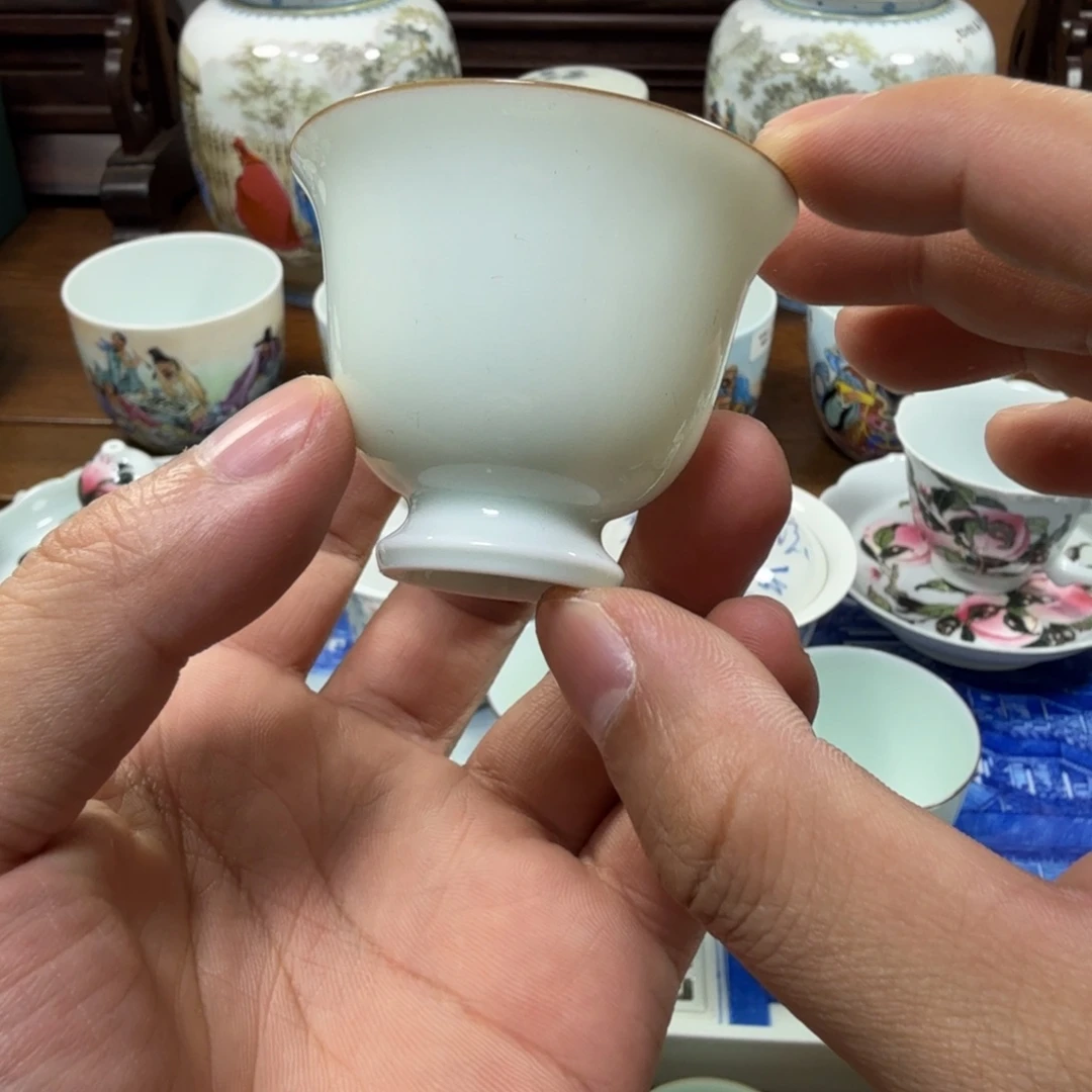 阿***丶全手工全手绘陶瓷