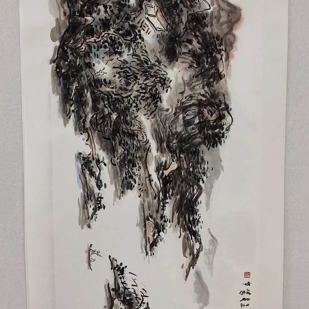 国画书画作品多次参加国内外展览交流