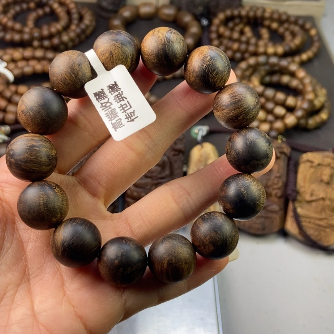 沉香手串2****8越南芽庄瘤疤白