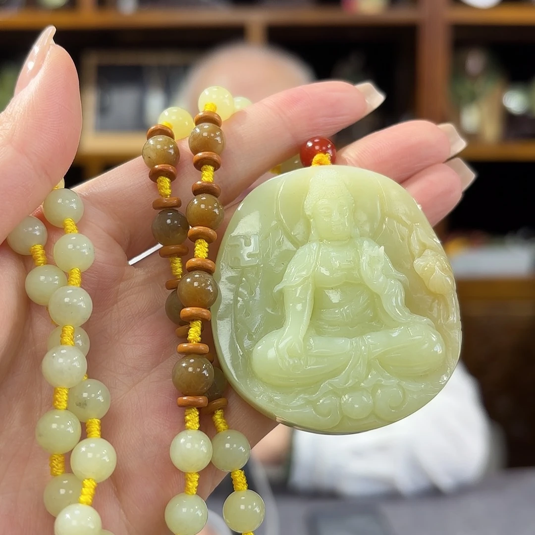 和田玉吊坠阿弥陀佛未镶嵌