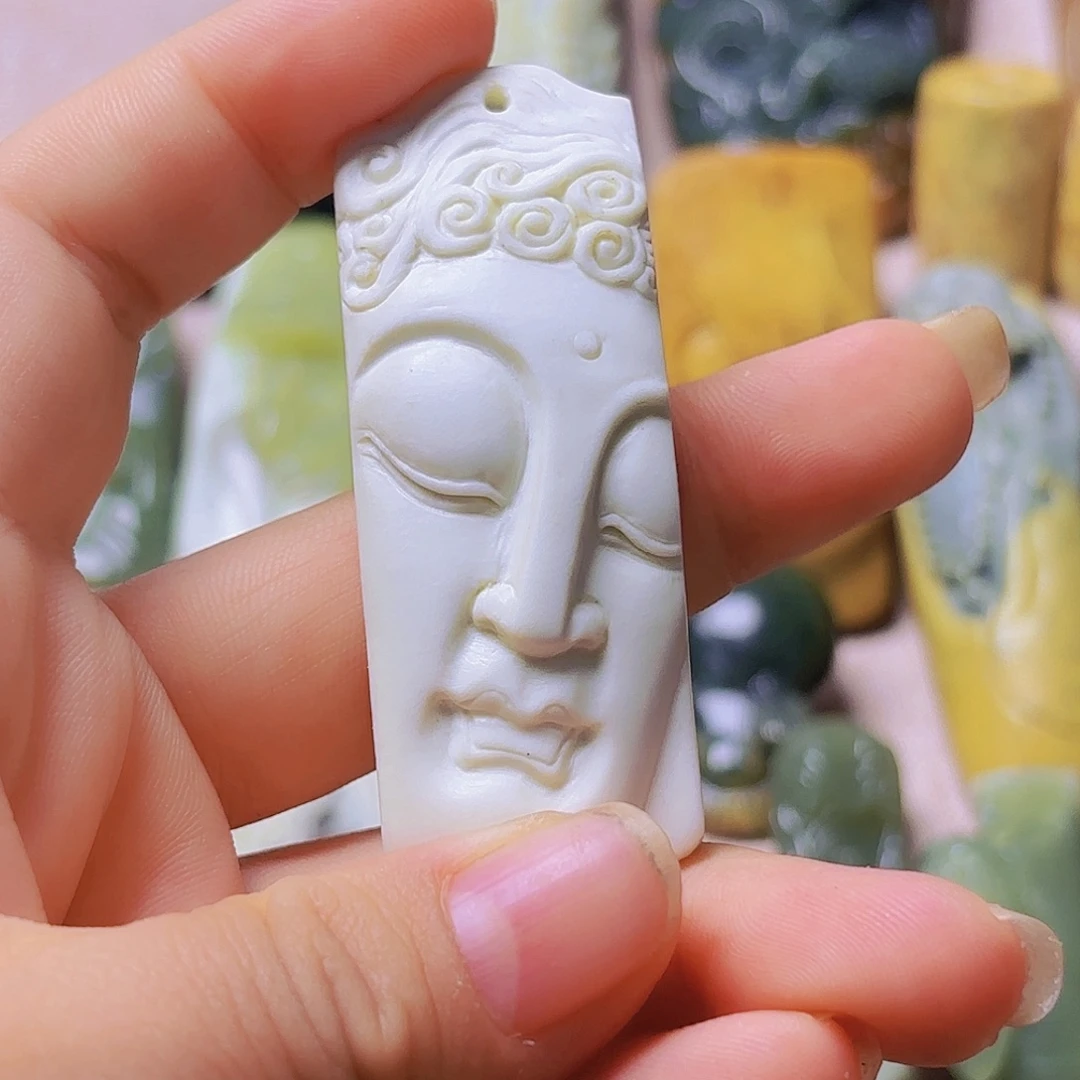 不***二岫岩老玉（透闪石质玉）未镶嵌挂件