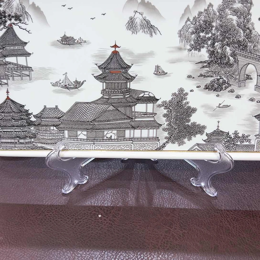 摆件T***r景德镇陶瓷学院等多个高校建立合作伙伴
