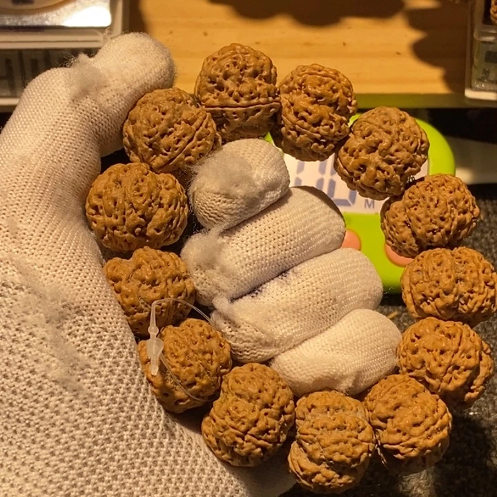 东***诺金刚菩提吊坠哈哈笑不出眼泪哈哈