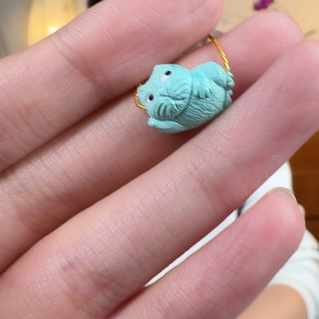 绿松石未镶嵌挂件