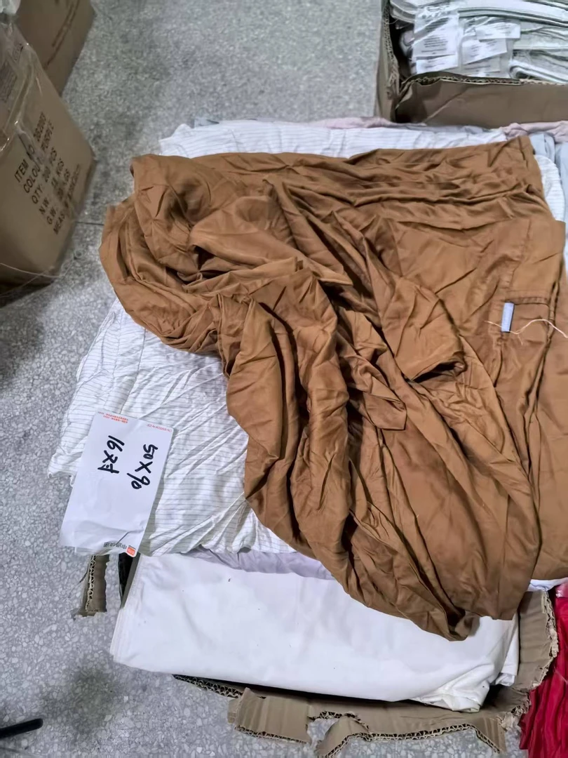 《厚广家》3楼50×90杂款天丝枕套 发1对 不挑色