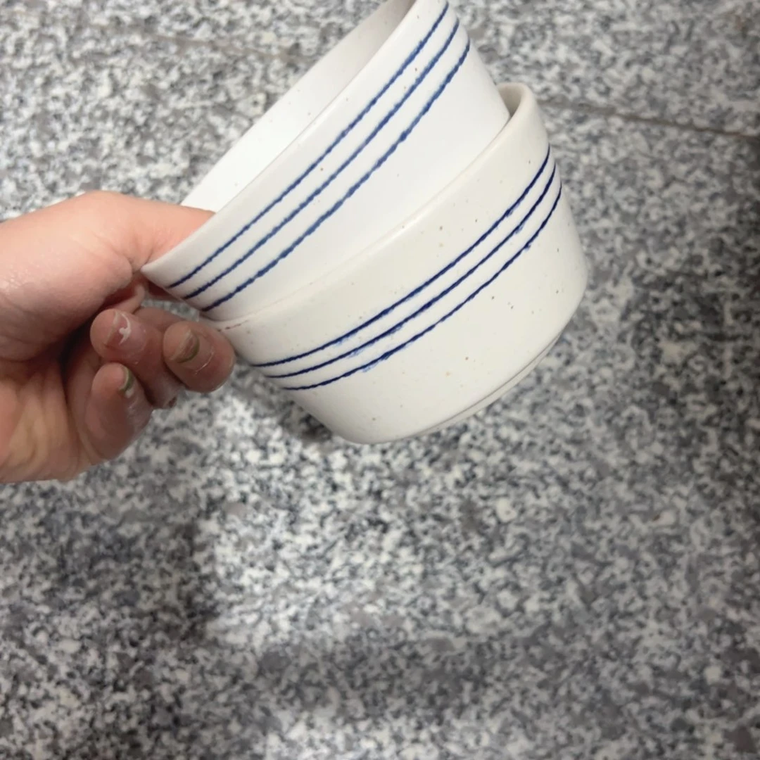 瓷三**斤宜家线条米饭碗微瑕