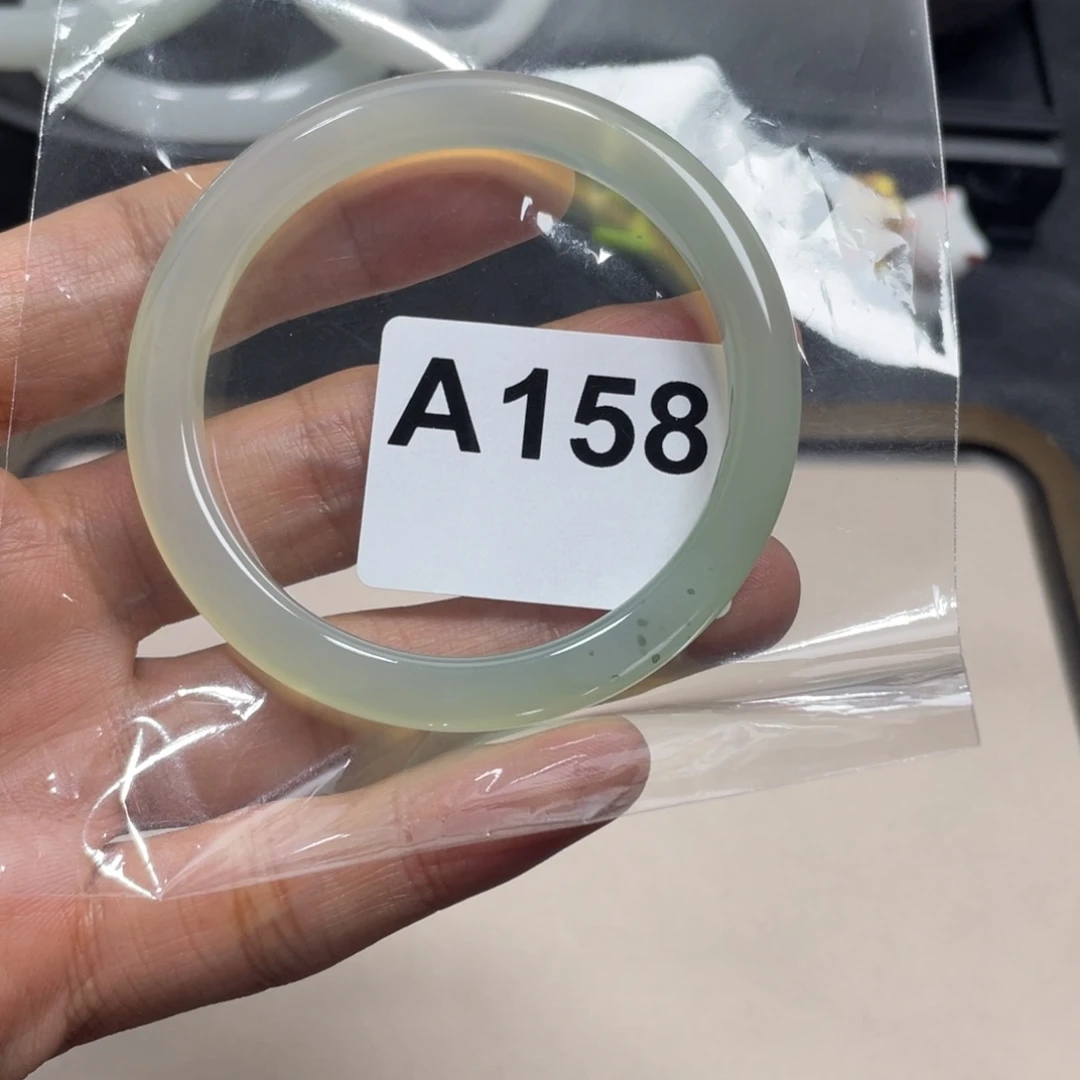 石英质玉未镶嵌手镯55.4