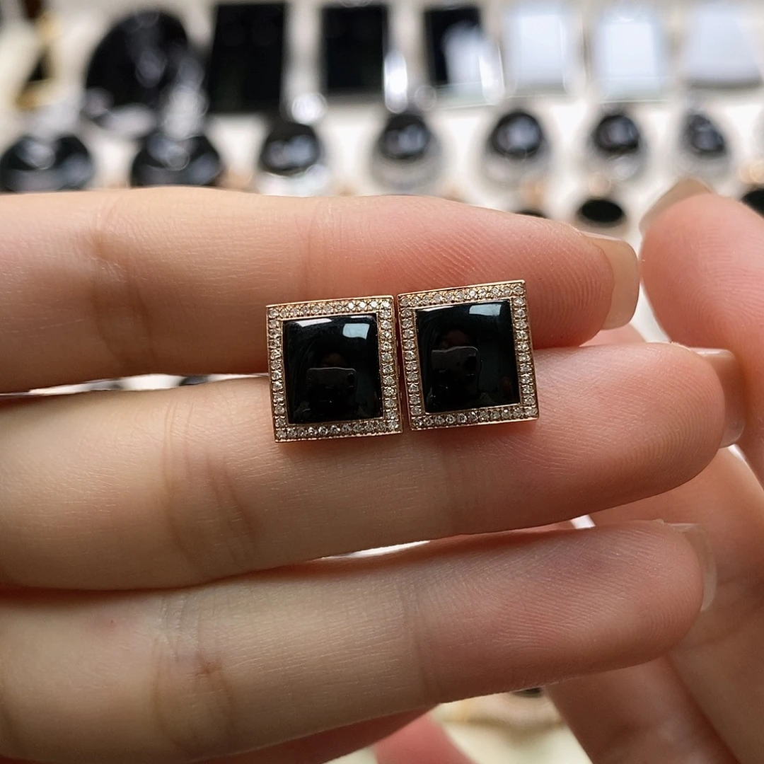 翡翠18K金镶嵌耳饰天然翡翠墨翠