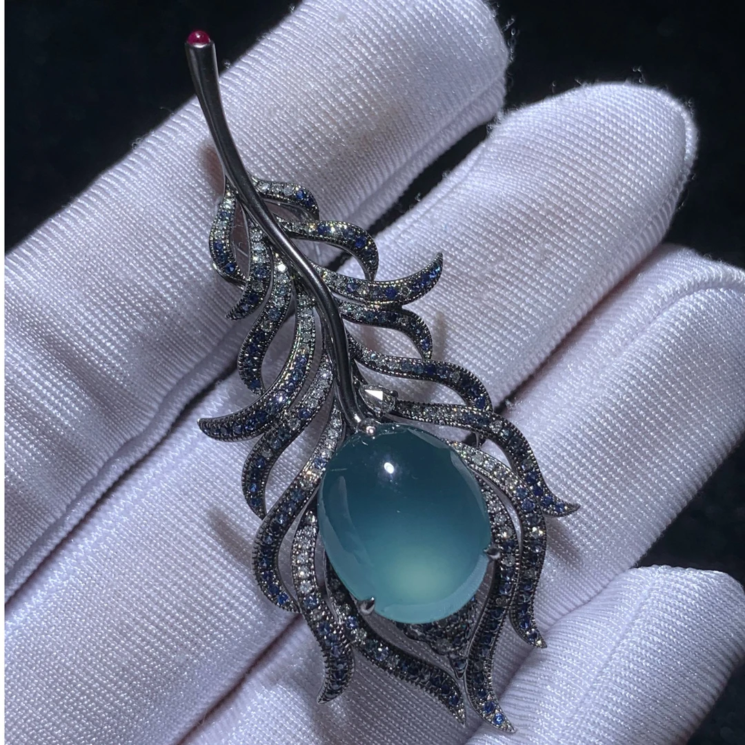 ZY-0702-7-13  天然缅甸翡翠A货  18K金蛋面胸针