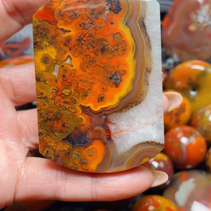 玛瑙/玉髓战国红玛瑙挂件未镶嵌沙****庄