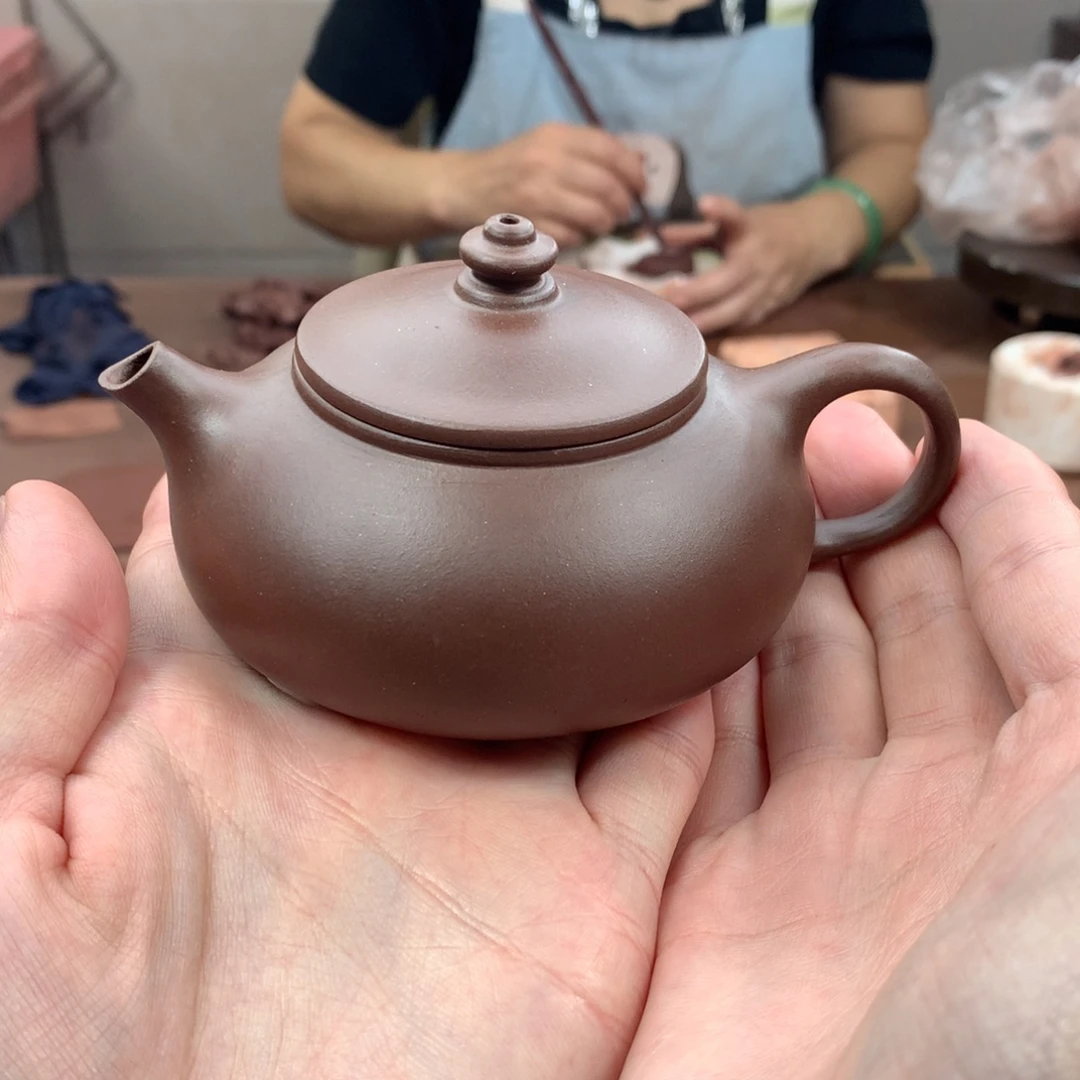 茶壶紫砂寒江 紫泥 150cc 周宜君（内推）