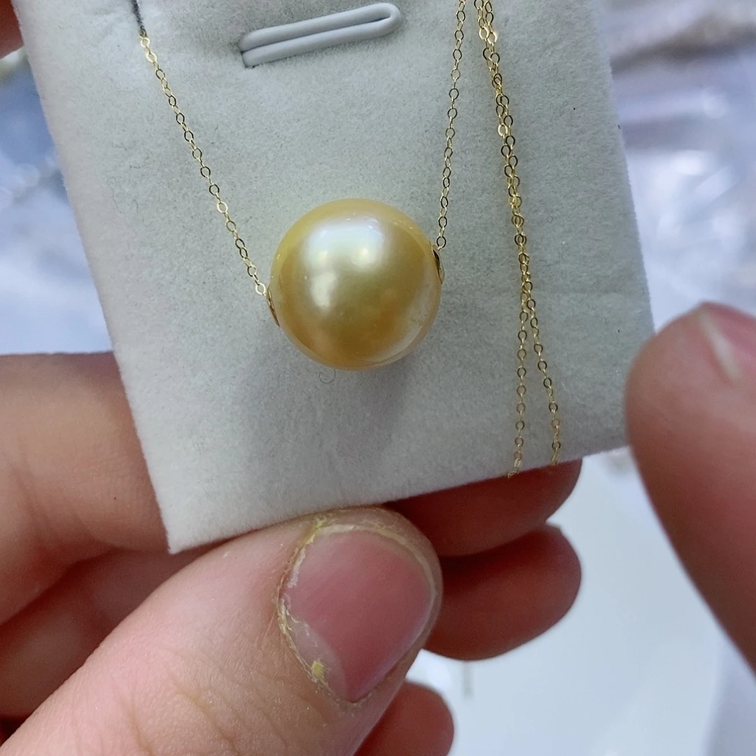 海水珍珠颈饰18K金镶嵌