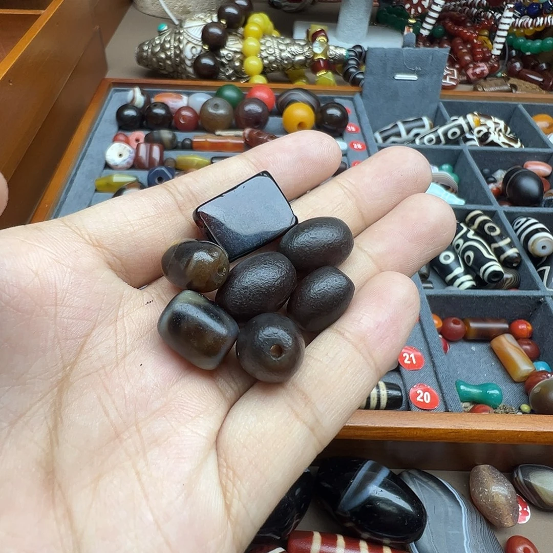 玛瑙/玉髓未镶嵌珠宝半成品