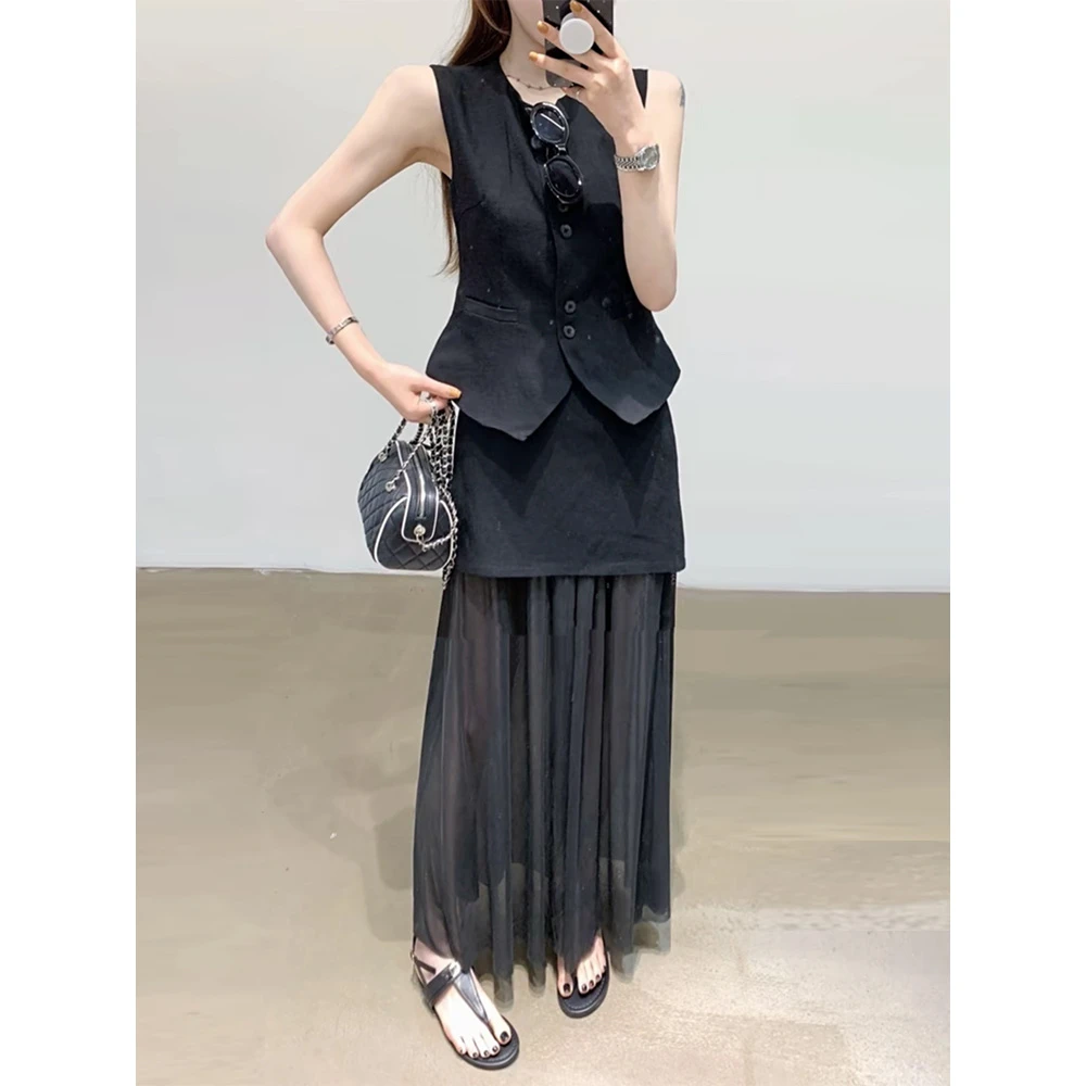 夏季新款时尚设计感无袖马甲背心上衣高腰显瘦网纱拼接半身裙套装
