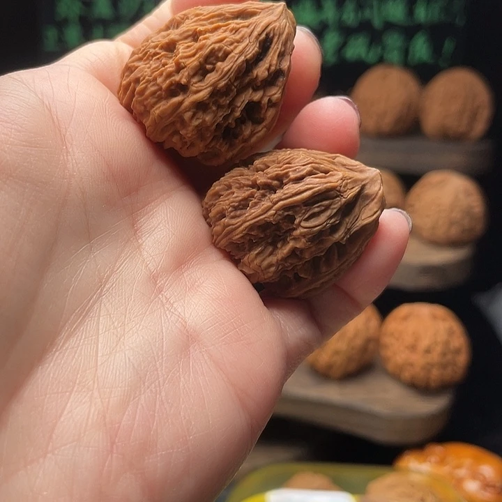 玉***刻吊坠文玩核桃物美价廉