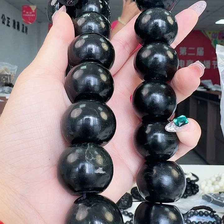 手链未镶嵌和田玉随机发