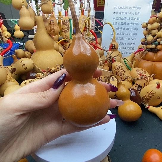 ****予香榧木葫芦工艺品