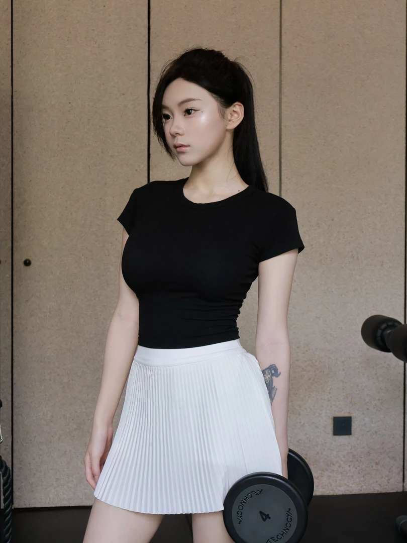 LuLu风 女士同款T恤｜ 网球｜瑜伽 ｜ meYemie 580版 | 么椰咩