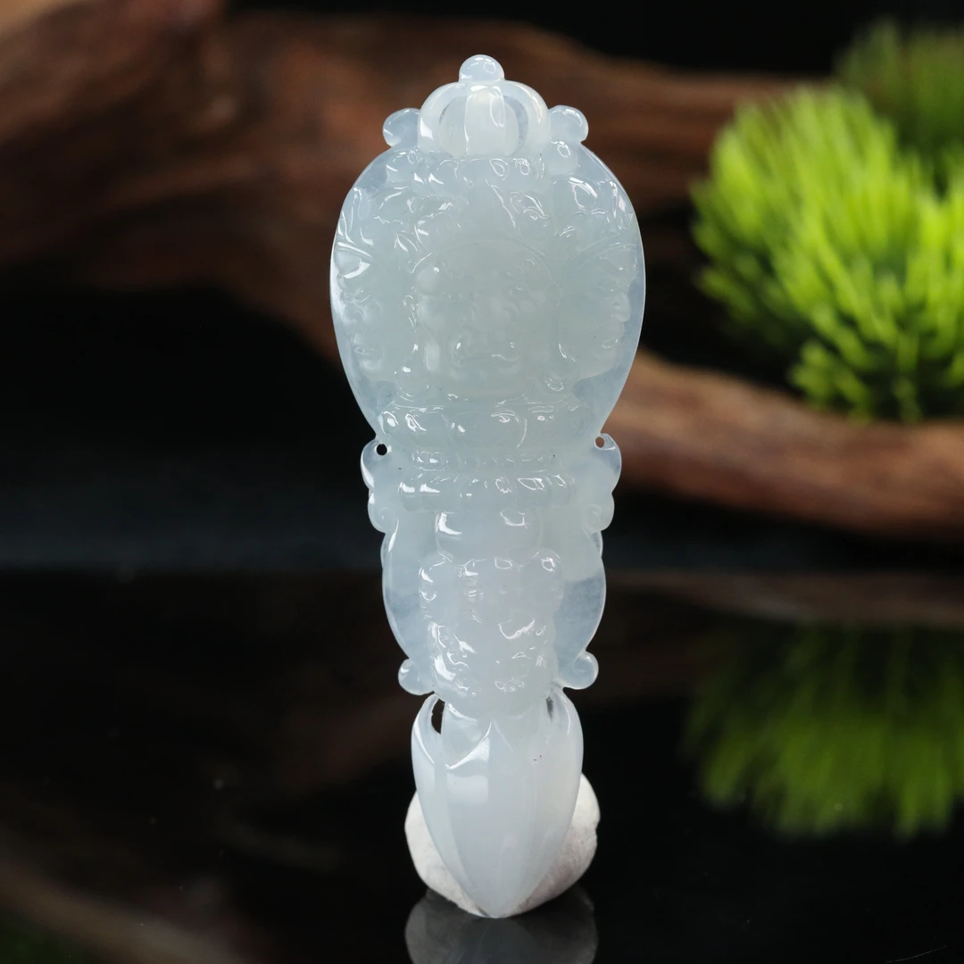 lot37天然缅甸翡翠A货冰种降魔杵/100300保利厦门拍卖