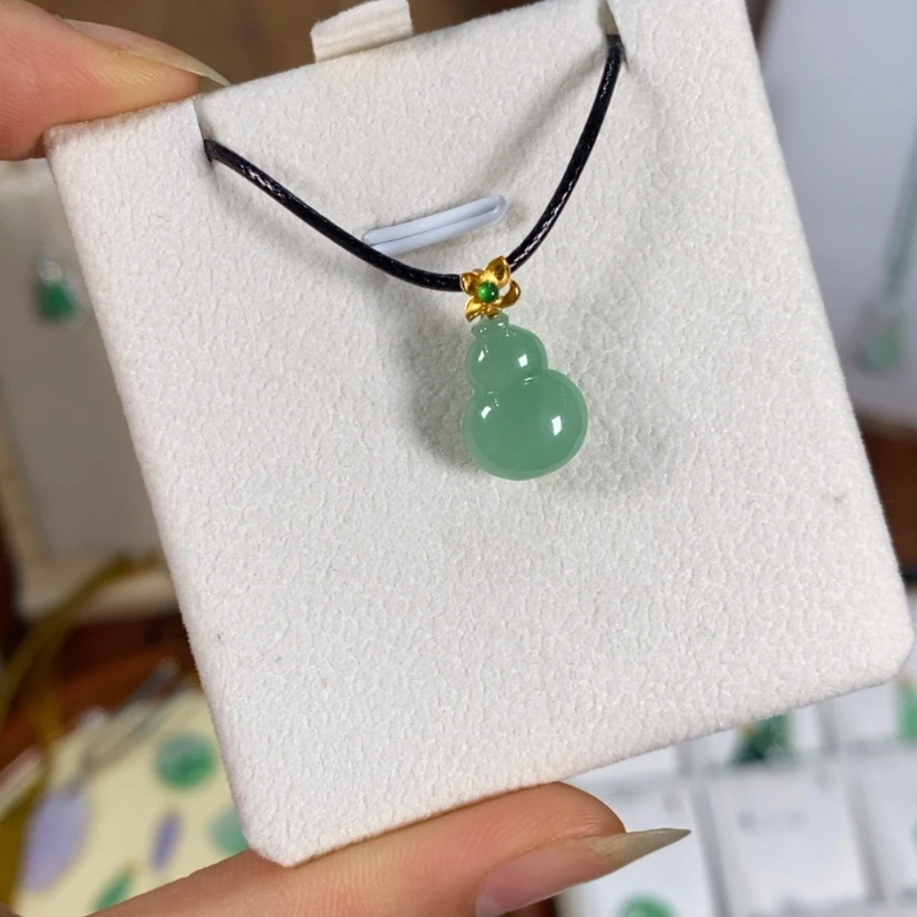 【闪购商品】颈饰未镶嵌翡翠