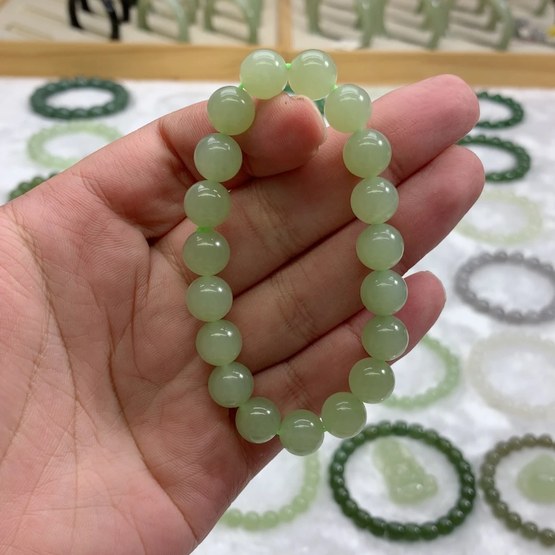 未镶嵌手串和田玉曼*