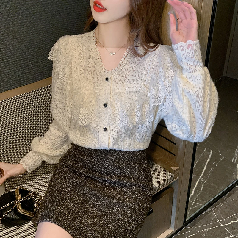 大码女装2025秋季新款韩版百搭V领长袖蕾丝衫女蕾丝打底衫小衫