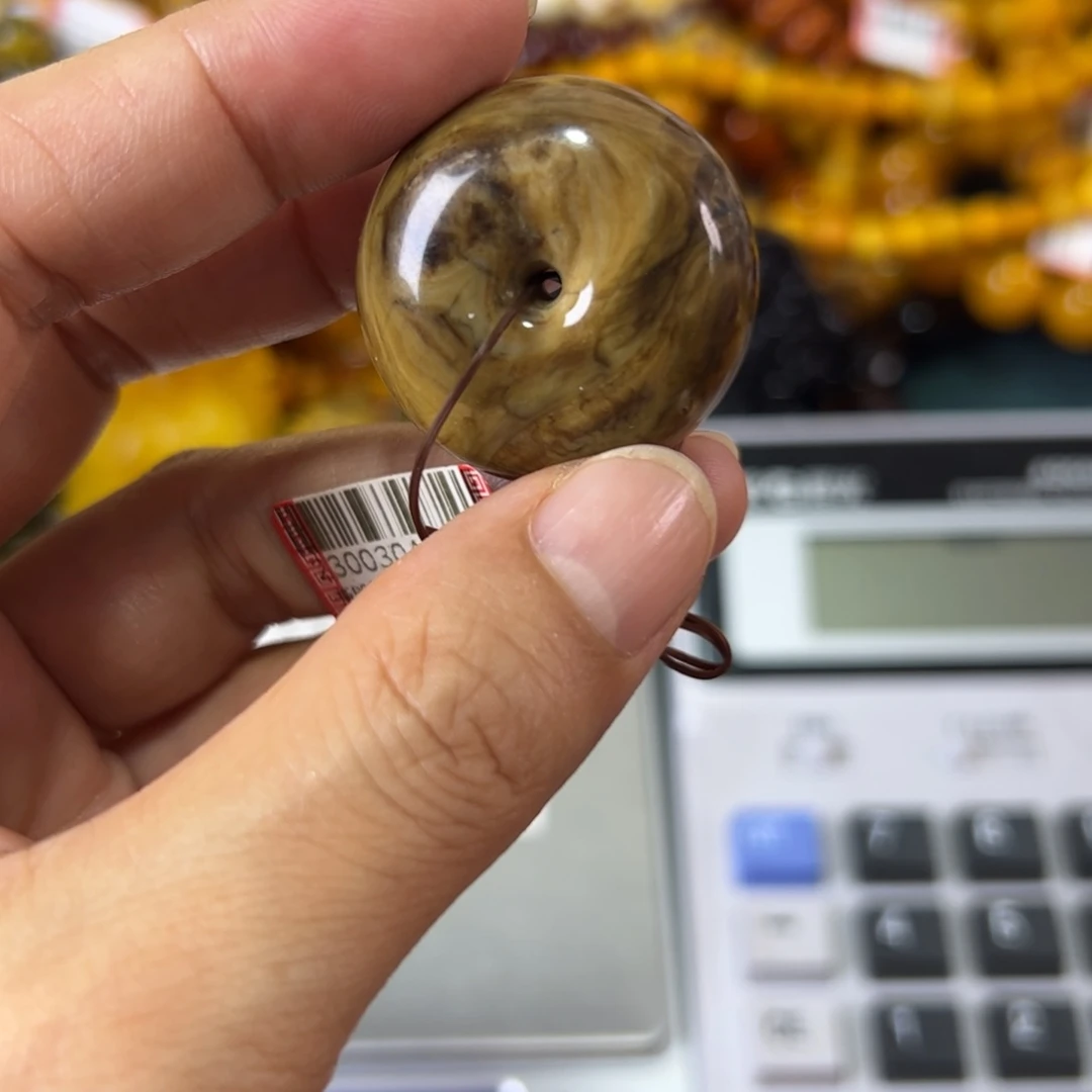 未镶嵌琥珀珠宝奇石986