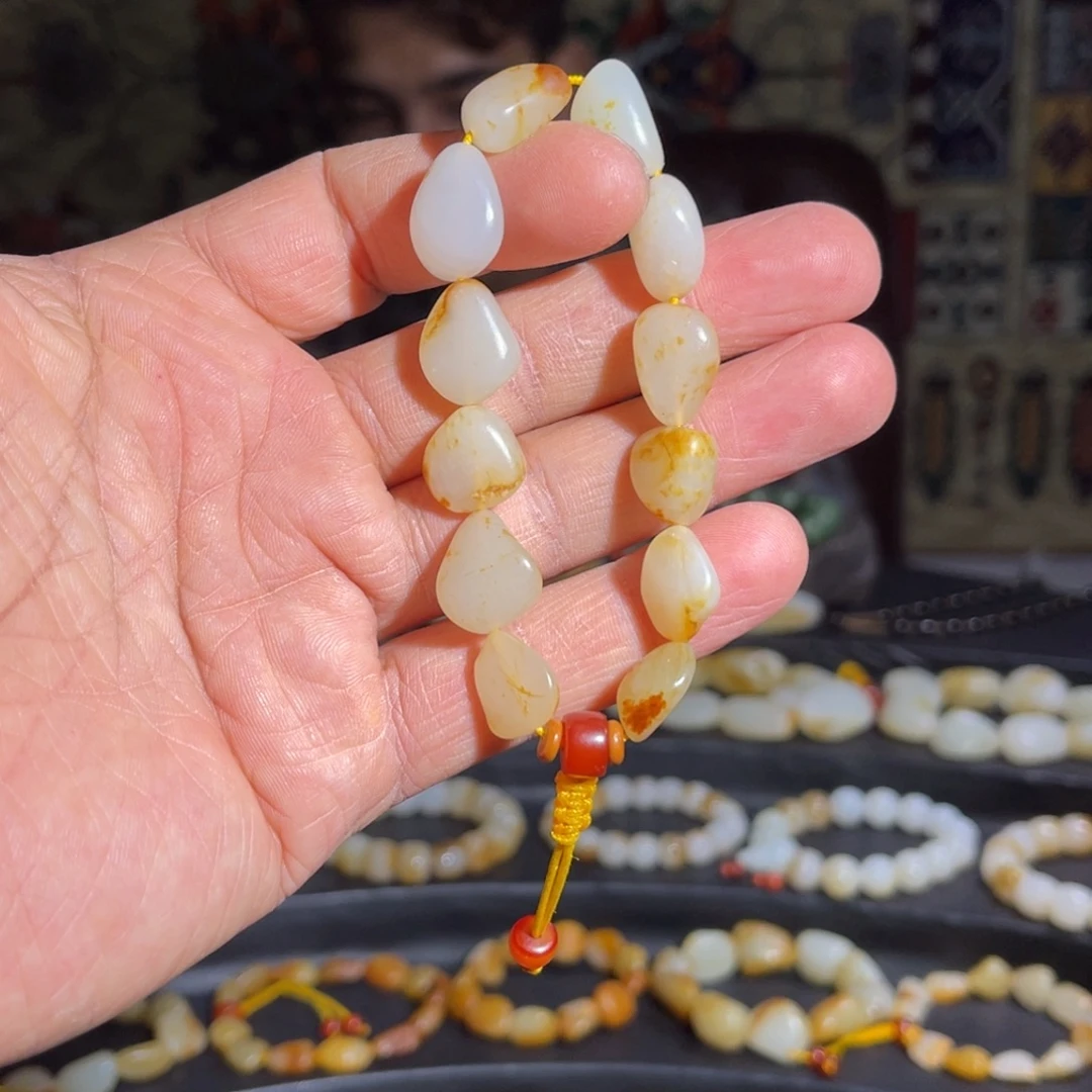 和田玉未镶嵌手链