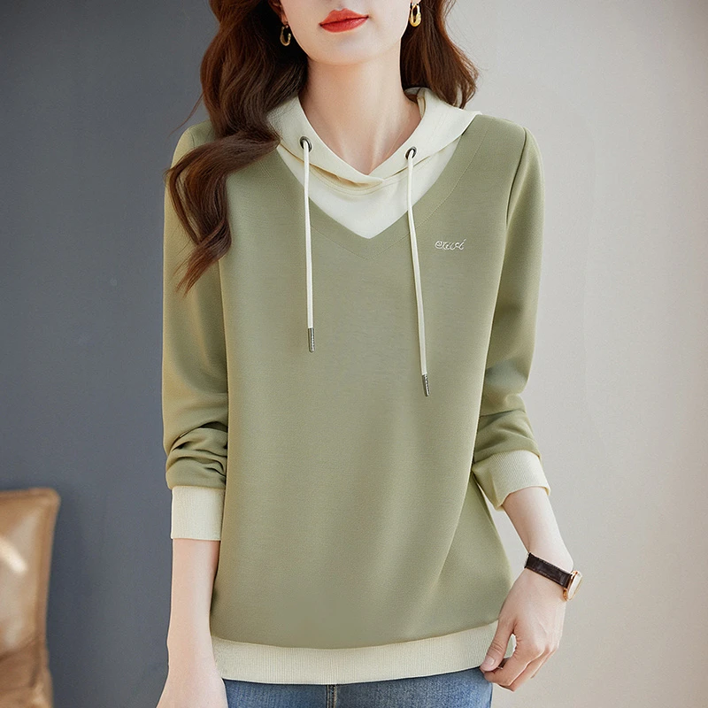 连帽卫衣女秋季2025年新款大码撞色假两件上衣高级感减龄女装帽衫